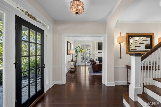 430 W Lockwood Avenue, St Louis, MO 63119