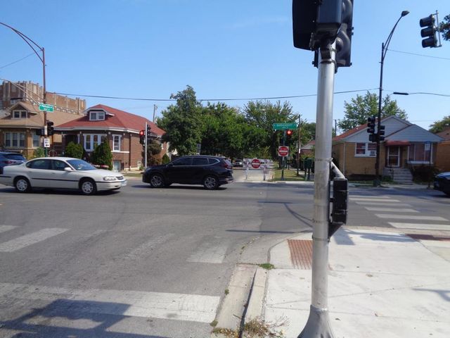 2958 N Narragansett Avenue, Chicago, IL 60634