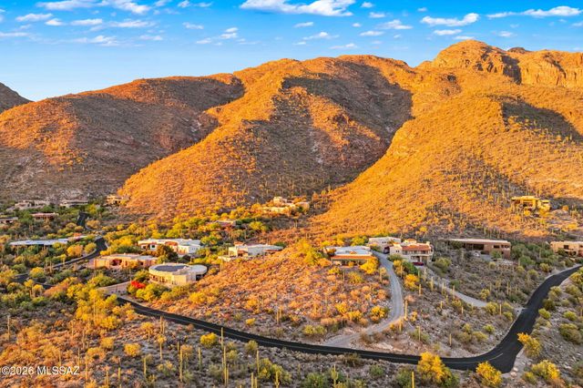 7640 N Camino Sin Vacas, Tucson, AZ 85718