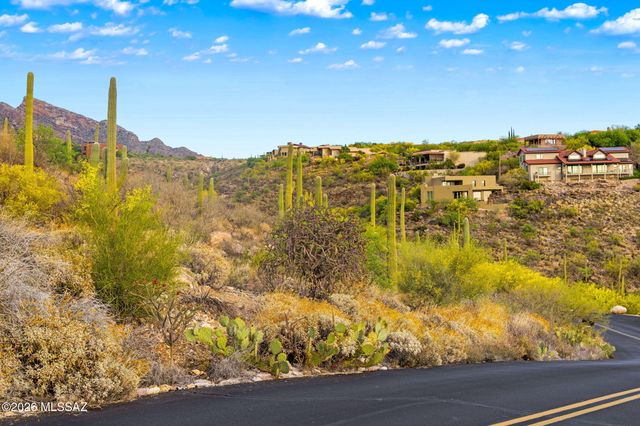 7640 N Camino Sin Vacas, Tucson, AZ 85718