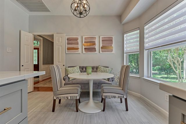 147 Little Mill Place, The Woodlands, TX 77382