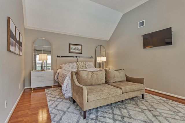 147 Little Mill Place, The Woodlands, TX 77382