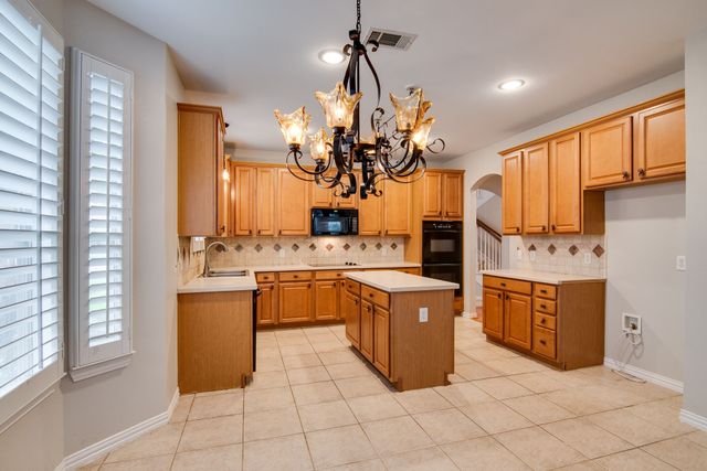 2212 Bayou Court, Keller, TX 76248