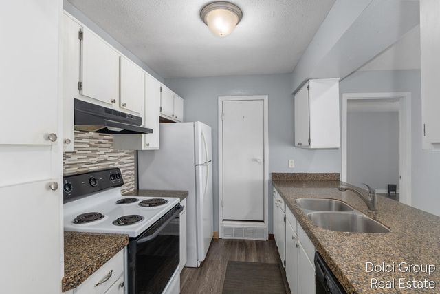 11361 40th Avenue 12, Allendale, MI 49401
