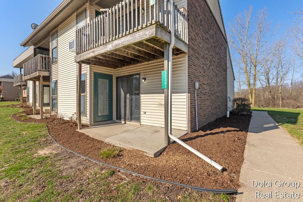 11361 40th Avenue 12, Allendale, MI 49401