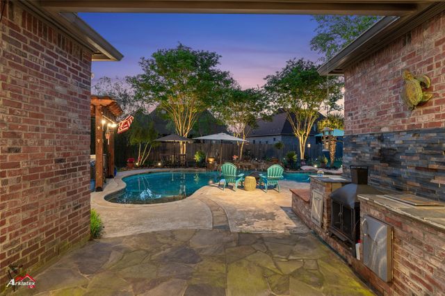 1010 Saint Tammany Court, Shreveport, LA 71106