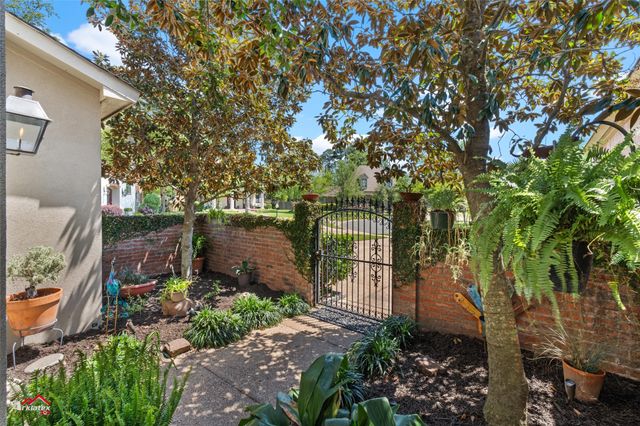 1010 Saint Tammany Court, Shreveport, LA 71106