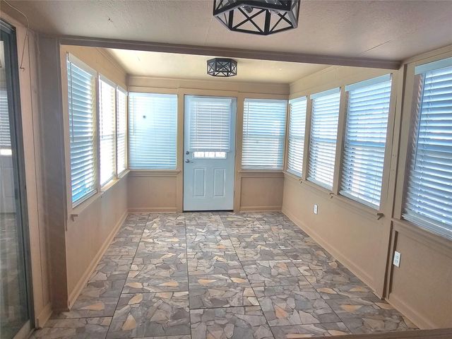 16718 Running Quail Court, Houston, TX 77489