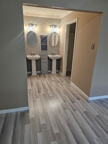 16718 Running Quail Court, Houston, TX 77489