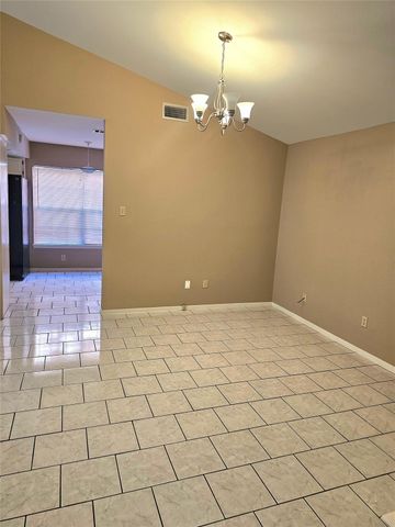 16718 Running Quail Court, Houston, TX 77489