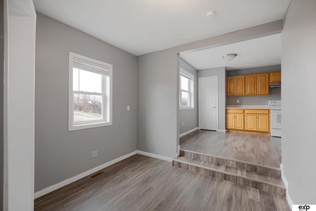 4702 N 52 Street, Omaha, NE 68104