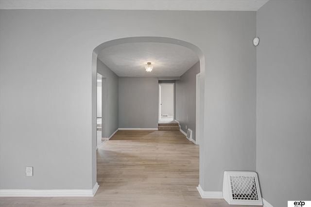 4702 N 52 Street, Omaha, NE 68104