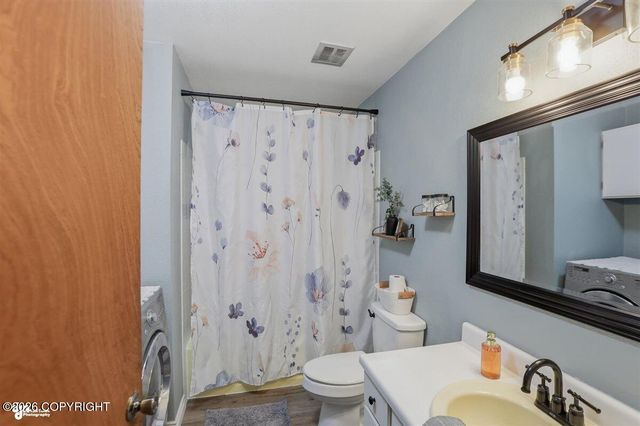 3140 W 79th Avenue, Anchorage, AK 99502