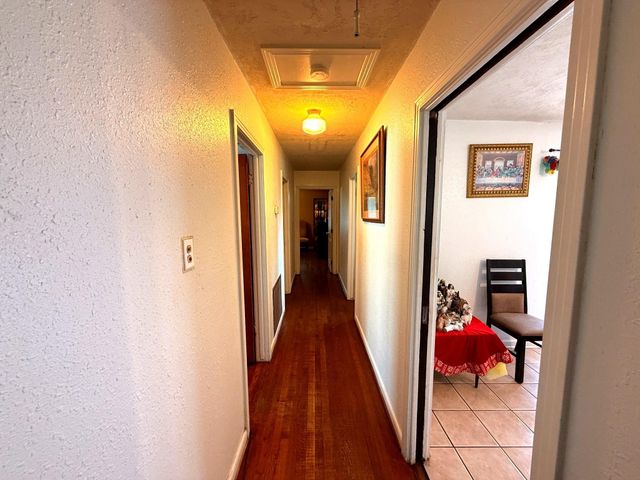 6625 Sandstone Street, Houston, TX 77074