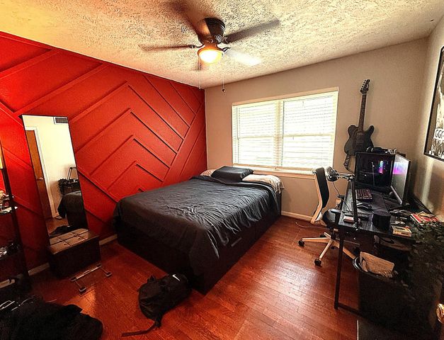 6625 Sandstone Street, Houston, TX 77074