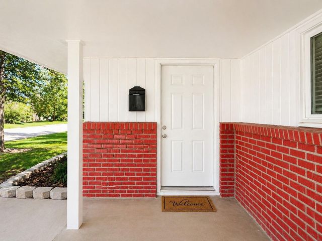 6625 Sandstone Street, Houston, TX 77074