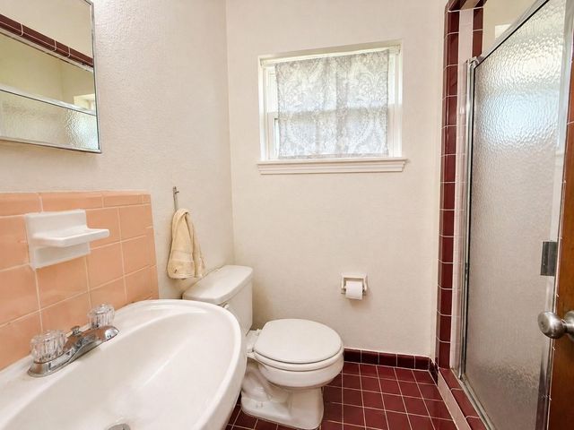 6625 Sandstone Street, Houston, TX 77074