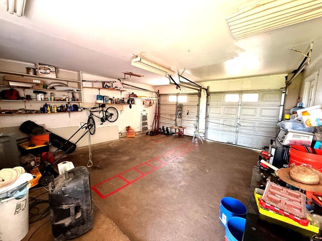 6625 Sandstone Street, Houston, TX 77074