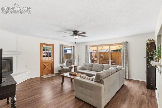 3012 W Platte Avenue, Colorado Springs, CO 80904