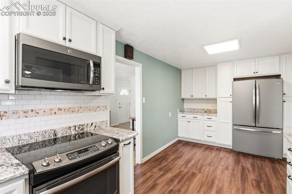 Image 10 of property listing at 3012 W Platte Avenue, Colorado Springs, CO 80904