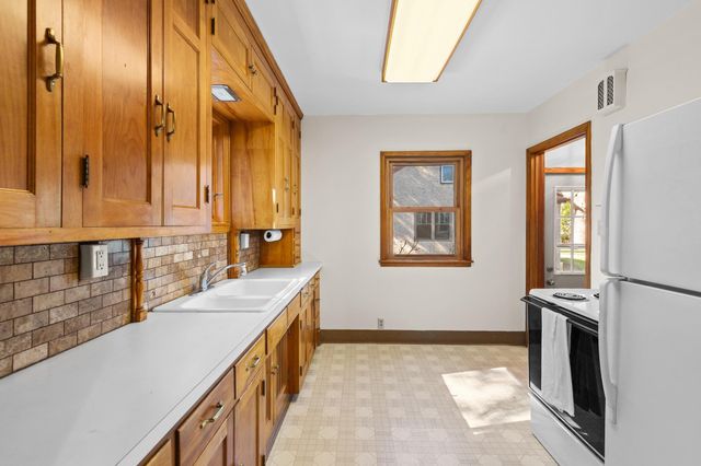 1765 Pascal Street, Falcon Heights, MN 55113