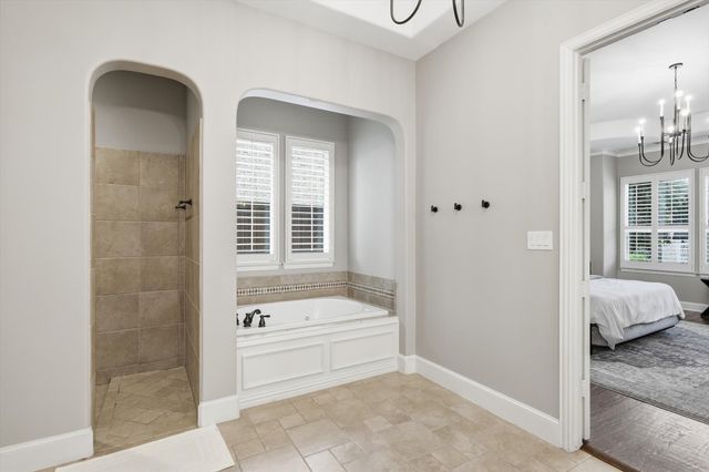 3863 Guinn Gate Drive, Frisco, TX 75034