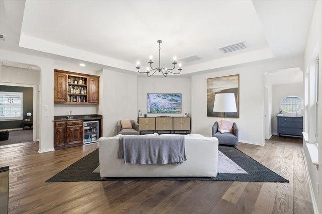 3863 Guinn Gate Drive, Frisco, TX 75034