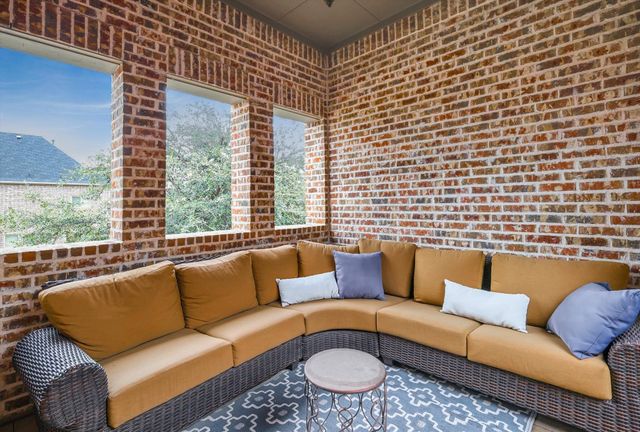 3863 Guinn Gate Drive, Frisco, TX 75034