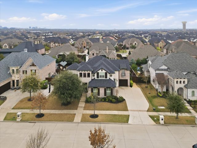 3863 Guinn Gate Drive, Frisco, TX 75034