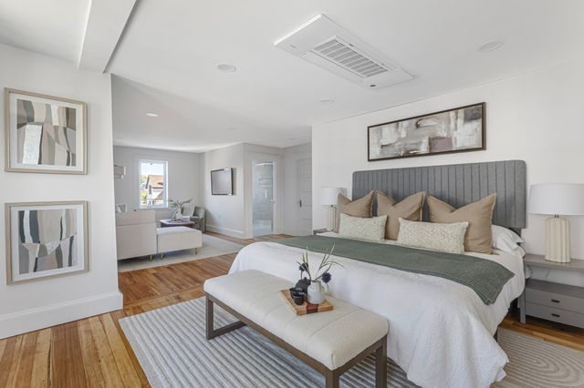 83 Kenmere 2, Medford, MA 02155
