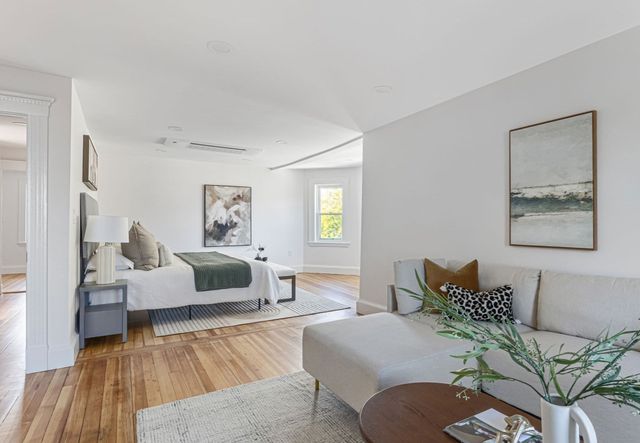 83 Kenmere 2, Medford, MA 02155