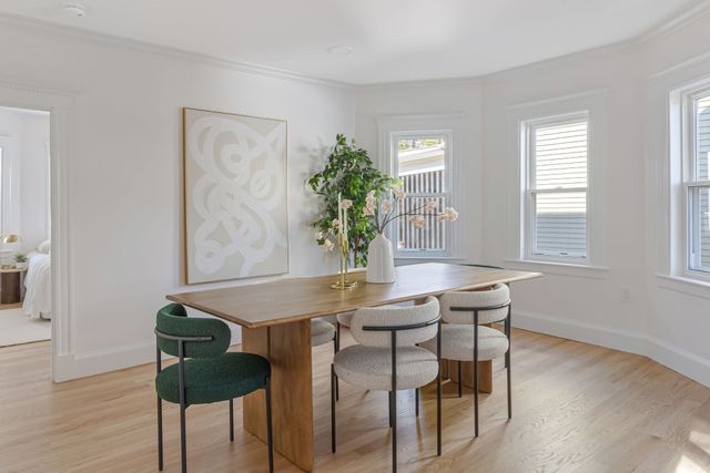 83 Kenmere 2, Medford, MA 02155