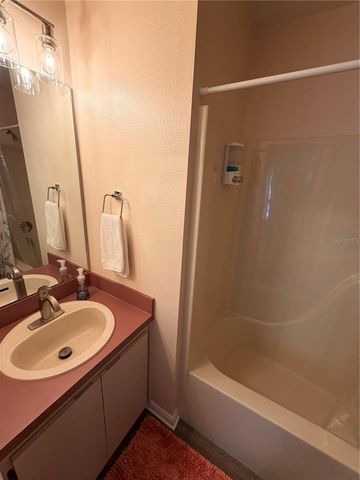 401 DELAWARE AVENUE, St Cloud, FL 34769