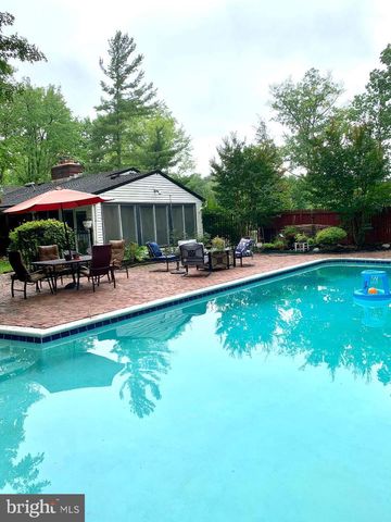 6246 POINT PLEASANT PIKE, Doylestown, PA 18902