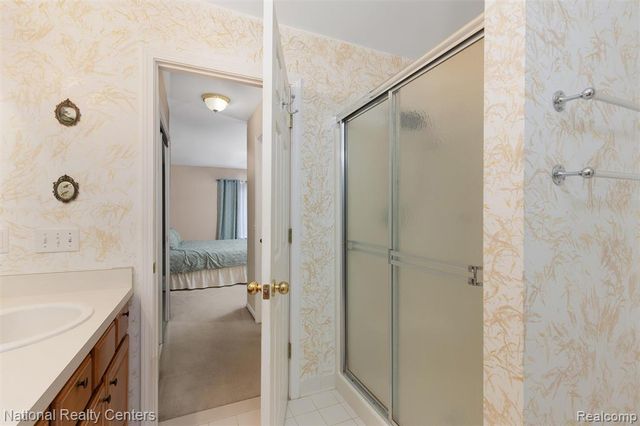 678 Joshua Drive, Highland, MI 48356