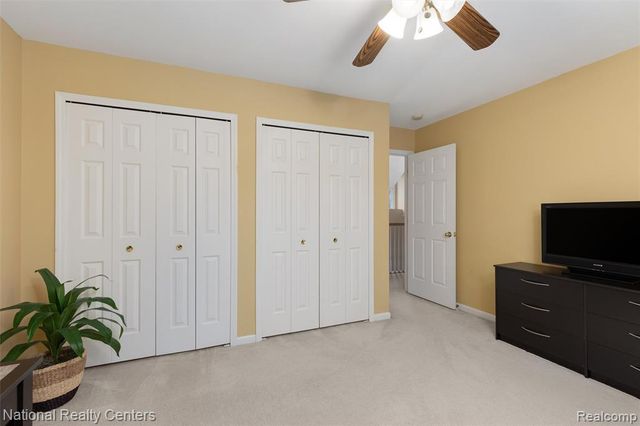 678 Joshua Drive, Highland, MI 48356