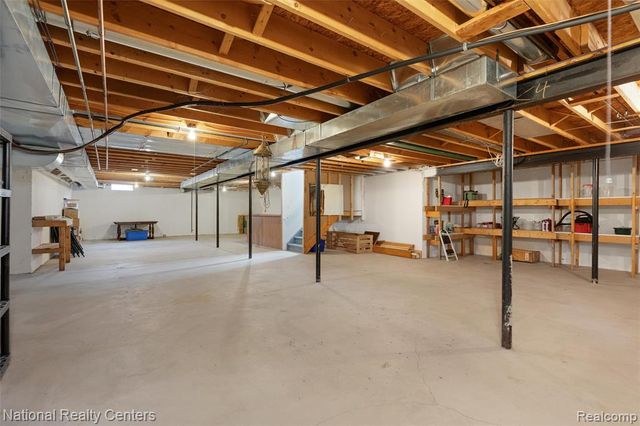 678 Joshua Drive, Highland, MI 48356