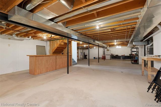 678 Joshua Drive, Highland, MI 48356