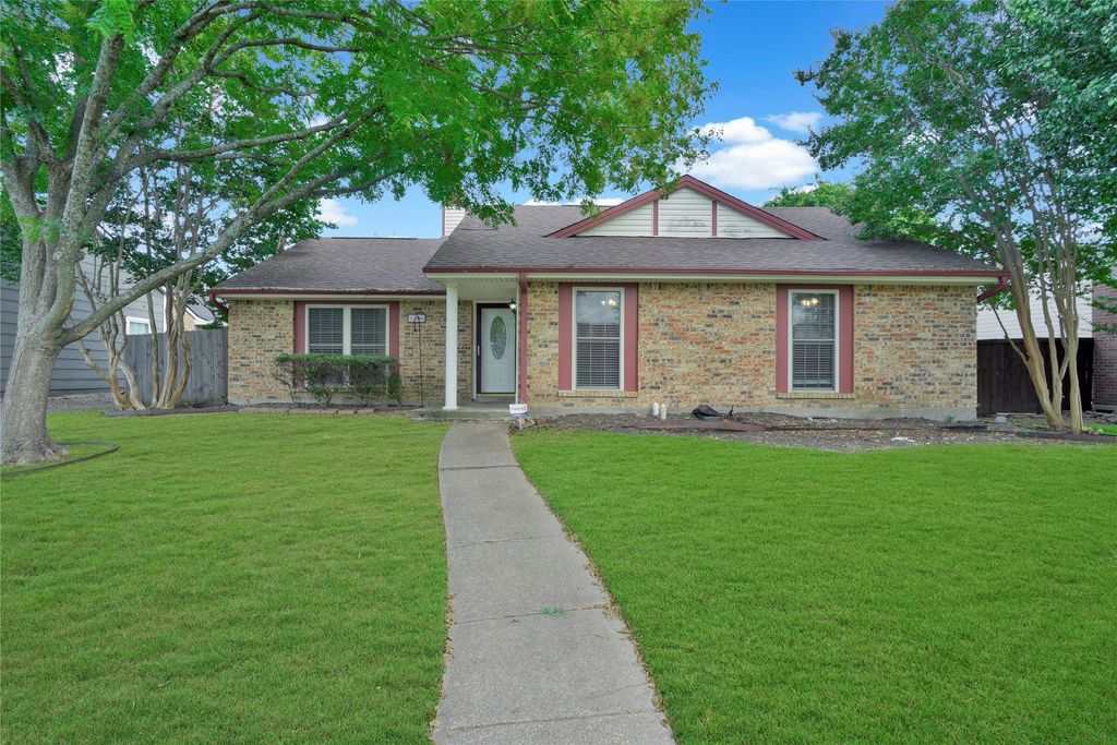 1306 Clearview Drive, Allen, TX 75002