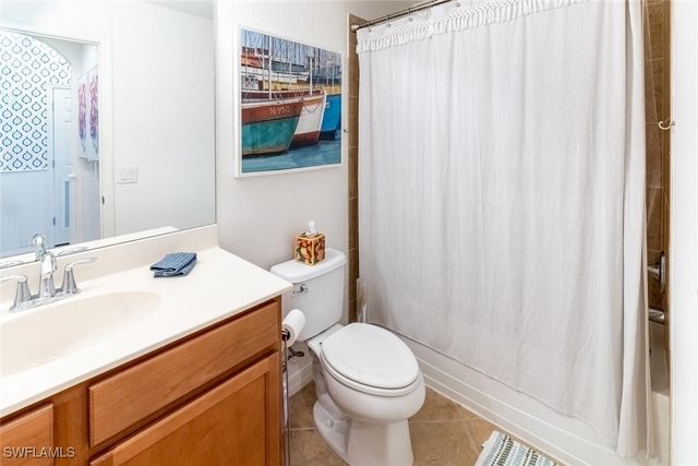 9715 Acqua CT 116, Naples, FL 34113