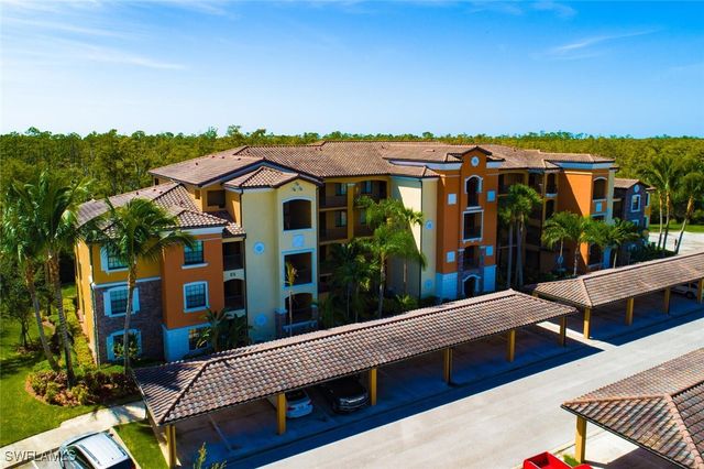 9715 Acqua CT 116, Naples, FL 34113