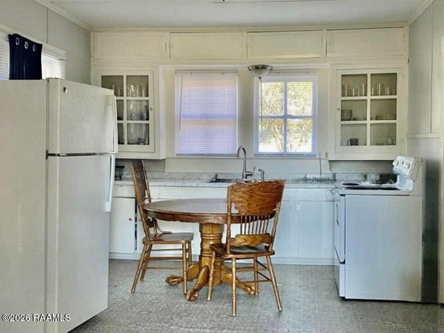717 Moss Street, Lafayette, LA 70501