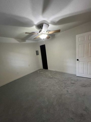 140 Doe Run Road, Gun Barrel City, TX 75156