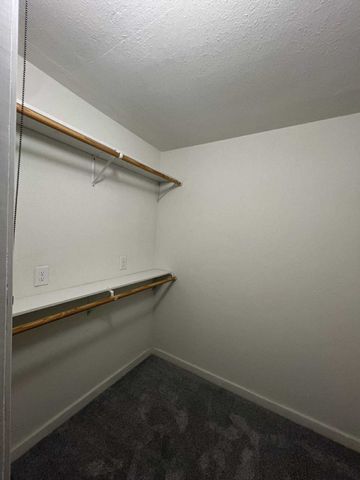 140 Doe Run Road, Gun Barrel City, TX 75156