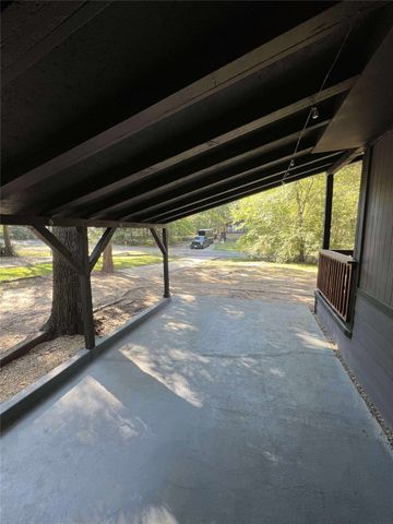 140 Doe Run Road, Gun Barrel City, TX 75156