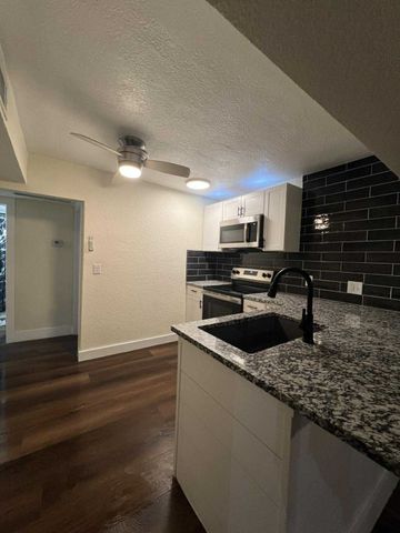 140 Doe Run Road, Gun Barrel City, TX 75156