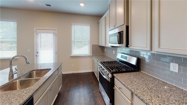 3742 Richmond Bend, Stonecrest, GA 30038