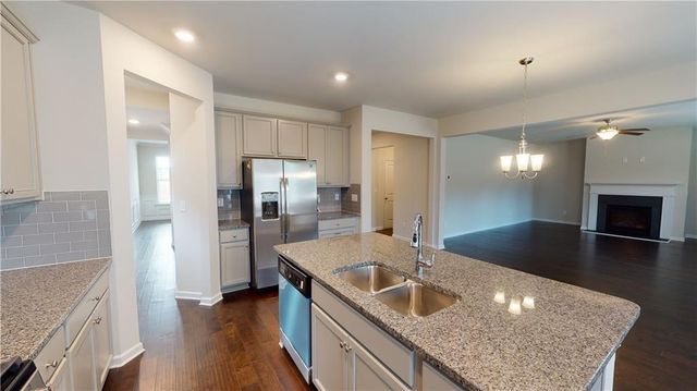 3742 Richmond Bend, Stonecrest, GA 30038
