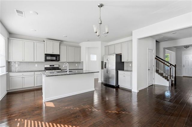 3742 Richmond Bend, Stonecrest, GA 30038
