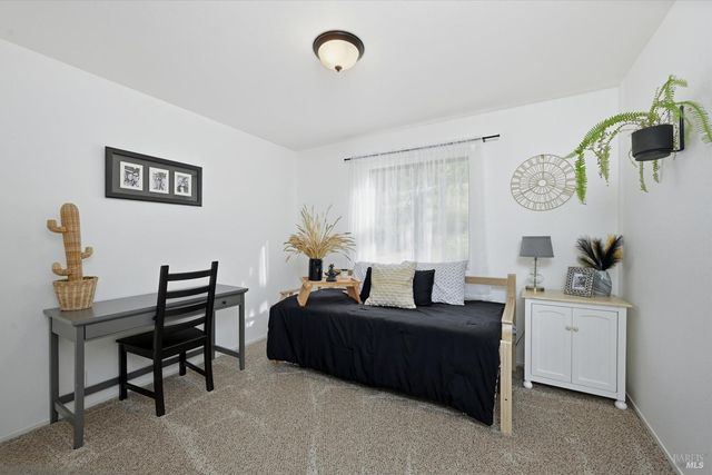 19004 Deer Hill Rd, Hidden Valley Lake, CA 95467